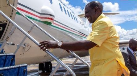 File image of President William Ruto boarding a plane