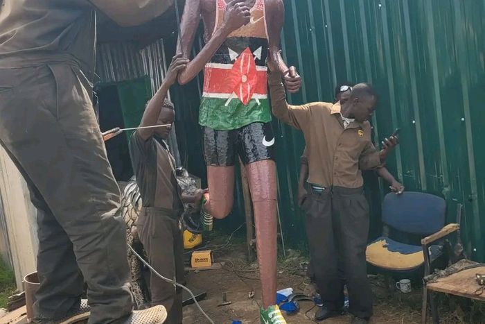 Controversial athlete statue that was mounted in Eldoret