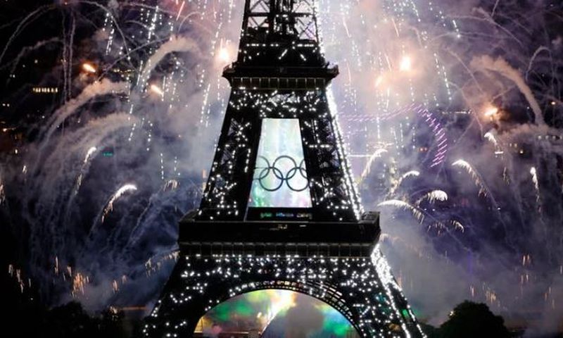 Celine Dion’s remarkable comeback as history is made at 2024 Paris Olympics