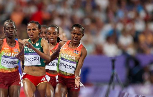 Faith Kipyegon and Gudaf Tsegay during the Paris 2024 Olympics 5,000 metres race