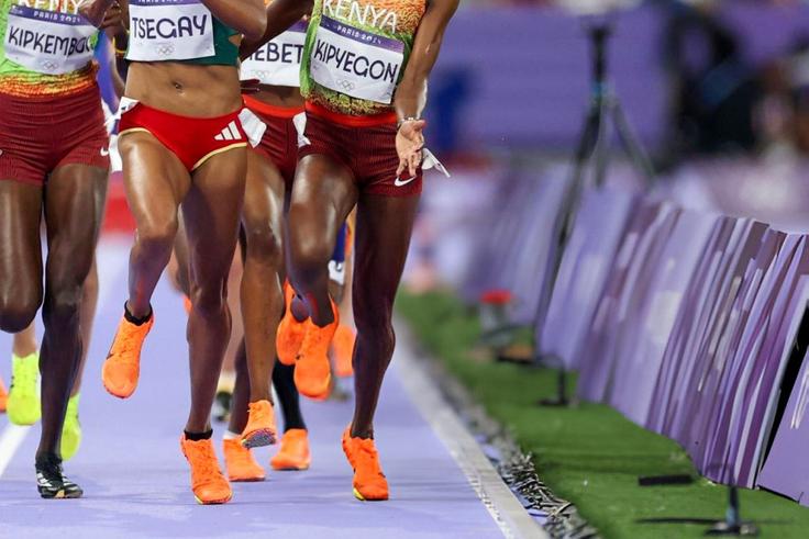 Faith Kipyegon and Gudaf Tsegay during the Paris 2024 Olympics 5,000 metres race