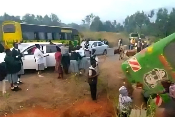 Bus ferrying Mbooni Girls High School students overturns along Kikima-Machakos road