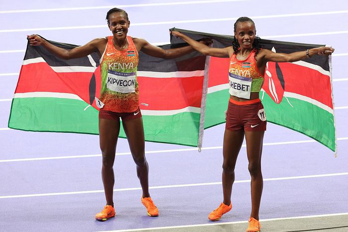 Beatrice Chebet and Faith Kipyegon during the 2024 Olympics in Paris