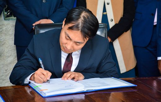 KURA, Samsung sign deal to upgrade 25 junctions in Nairobi