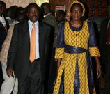 Kalonzo Musyoka’s emotional moment as preacher prays for his ailing wife [Video]