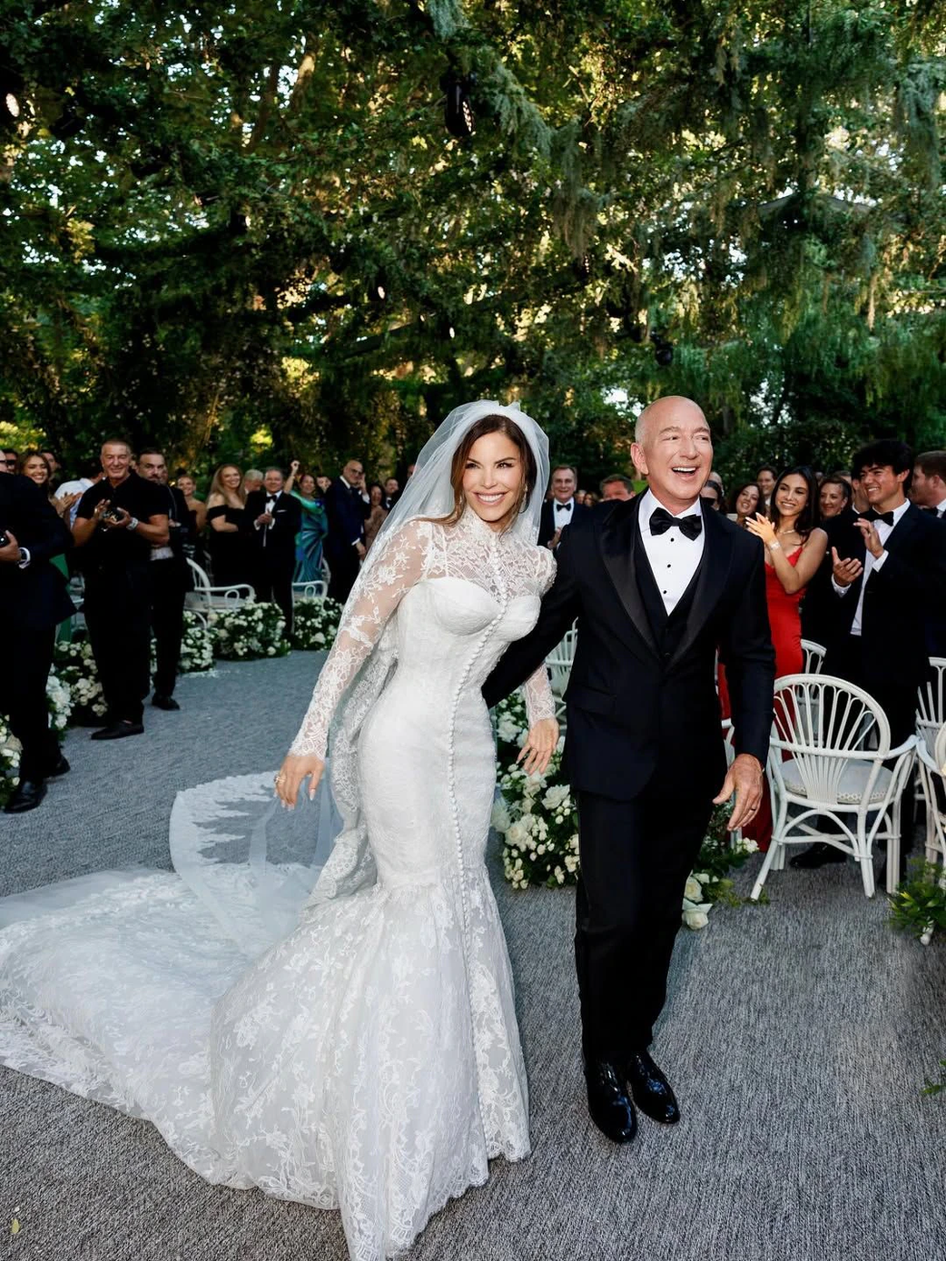 Standout moments, luxury & fashion statements as Jeff Bezos weds Lauren Sanchez in Venice