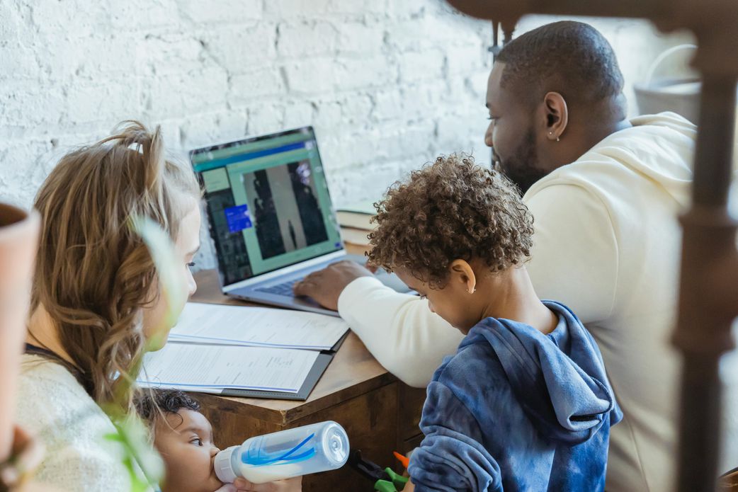 A family using the internet
