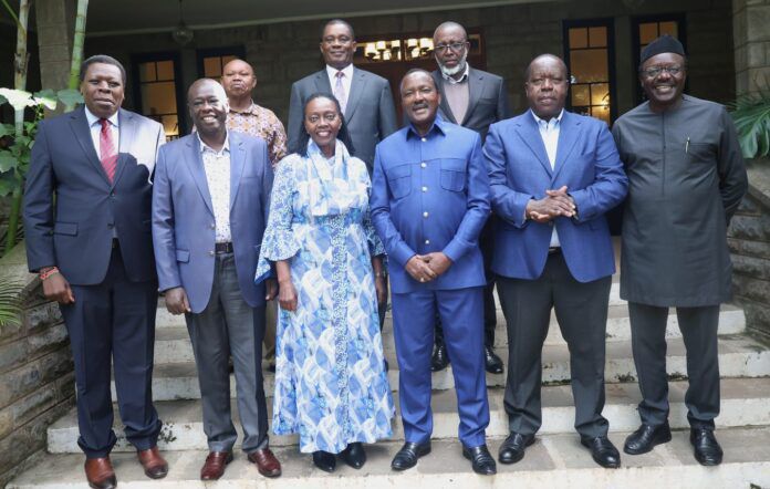 File image of opposition leaders Eugene Wamalwa, Rigathi Gachagua, Martha Karya, Kalonzo Musyoka, Fred Matiang’i and Mukhisa Kituyi on the front row. Justine Muturi and Mithika Linturi can also e seen on the second row.
