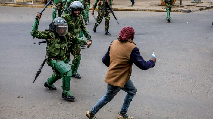 File image of police officers handling protests in Nairobi