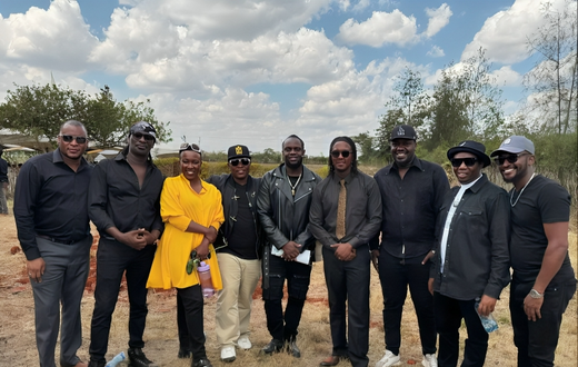 Kenyan celebrities support Wyre during funeral service of his mum