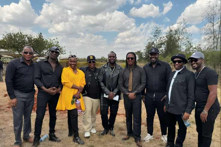 Kenyan celebrities support Wyre during funeral service of his mum