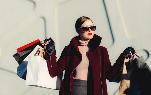 Must-have wardrobe essentials for a show-stopping holiday look