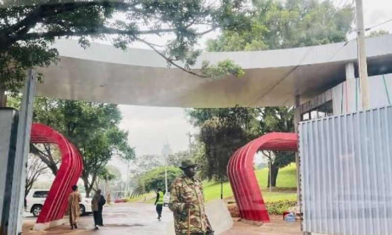 Parallel Mashujaa Day: Teargas, running battles & heavy police presence at Uhuru Park