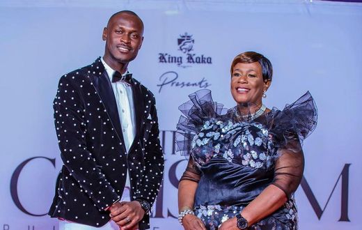 King Kaka and his mother