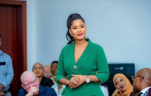 Hamisa Mobetto