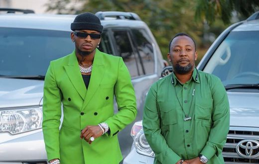 Diamond Platnumz’s message to Manager Babu Tale as he joins Politics