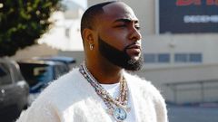Davido [Tosin Gbadamosi]