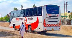 Easy Coach bus