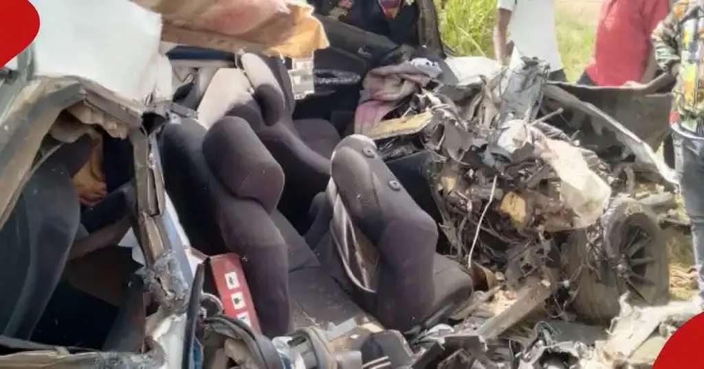Several die after bus crashes into parked trailer along Nairobi-Garissa Highway