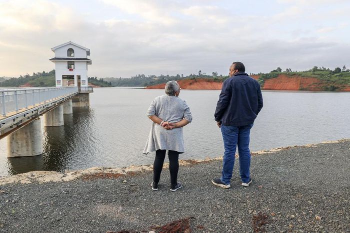 Former President Uhuru Kenyatta made a visit to the Karimenu II dam in Gatundu North Constituency.