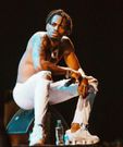 Diamond Platnumz performing on stage (Instagram)