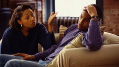 ___7633392___2017___11___22___11___Black-Couple-Arguing-pointing1