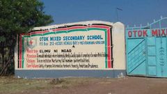 Image of Otok Secondary School main gate.
