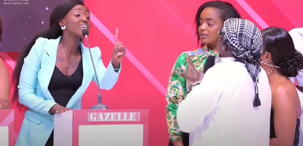 Hello Mr Right episode on October 28 ( Female contestant Gazelle questioning a man why he came to the show when he has 4 baby mamas already)