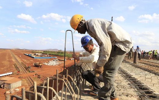 infrastructures-kenya-chine-chantier-voie-ferree