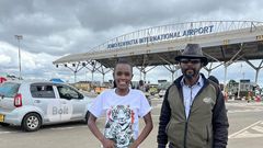 Dem Wa Facebook and her dad ( Instagram)
