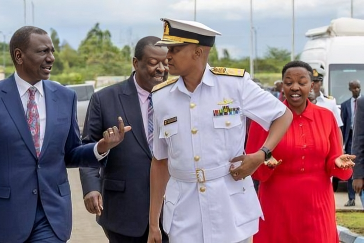 President William Ruto with General Charles Muriu Kahariri at a previous function