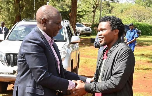 A past photo of comedian Chipukeezy with President William Ruto