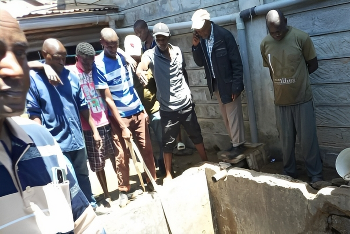 Rescuers operations at the well that caved in, killing six people who were heading to a wedding in Ruiru