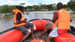 Kenya Red Cross team helps Kenyans in flood prone areas in Kisumu