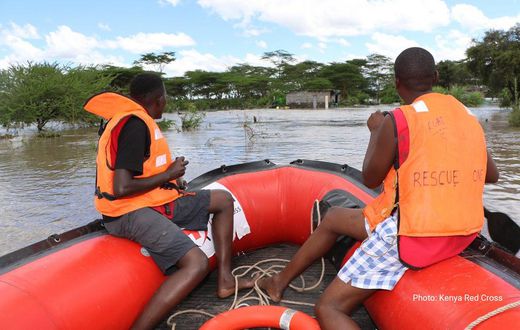 Kenya Red Cross team helps Kenyans in flood prone areas in Kisumu