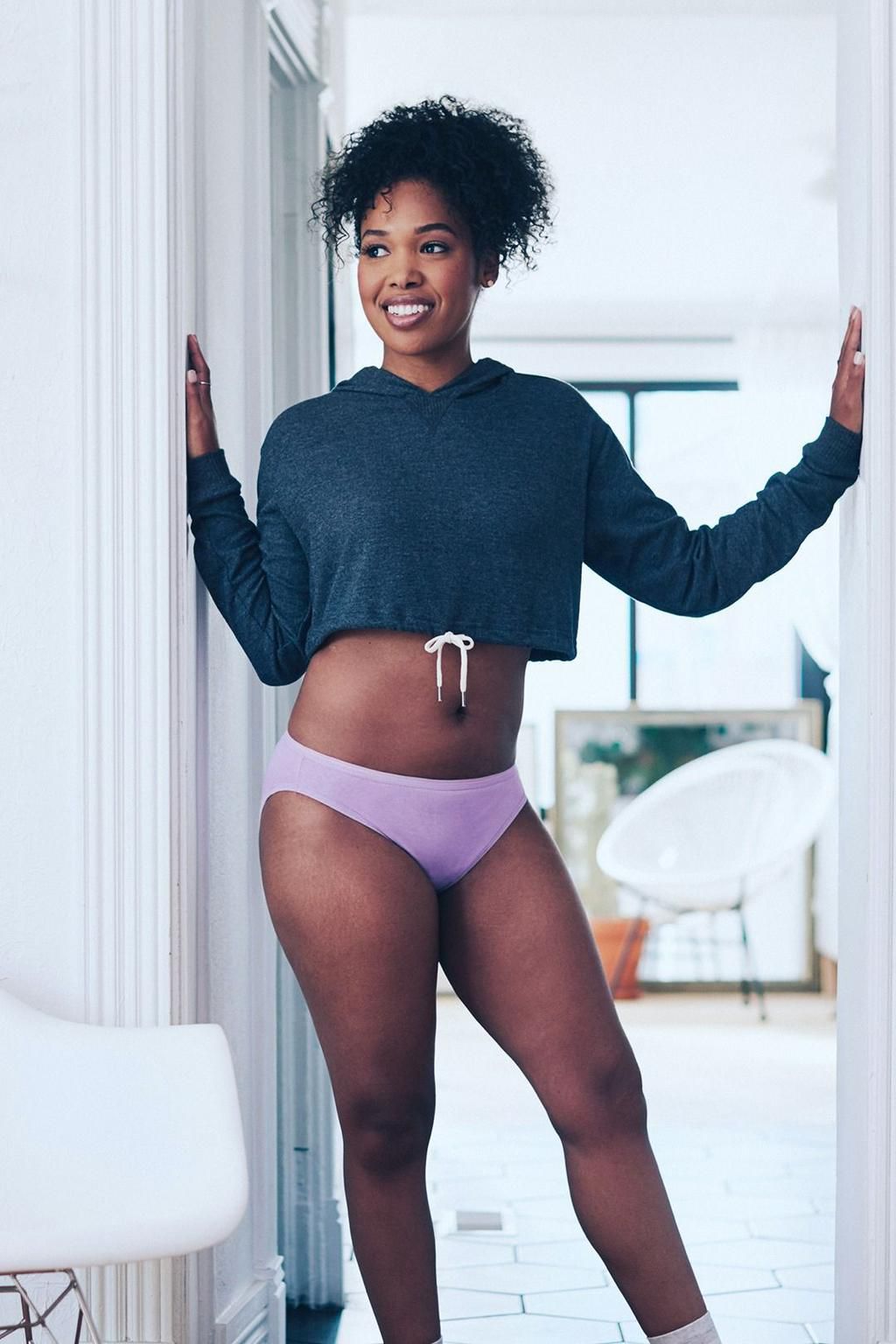 Wear cotton underwear for a fresh smelling vagina [Pinterest]