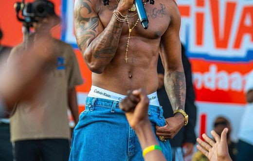 Diamond Platnumz performing at the Wasafi Festival in Mwanza on August 12