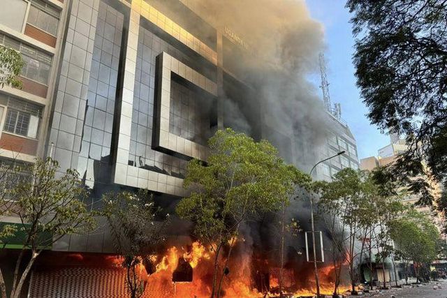 Uganda House along Kenyatta Avenue on fire during the anti-finance bill protests on Tuesday June 25, 2024