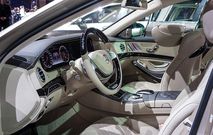 Mercedes Maybach S 600 Pullman interior