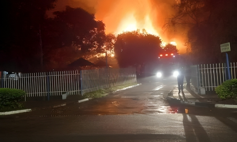 Huge fire breaks out at Kenyatta University & destroys property