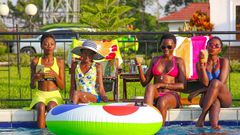 Akothee and her daughters (Instagram)