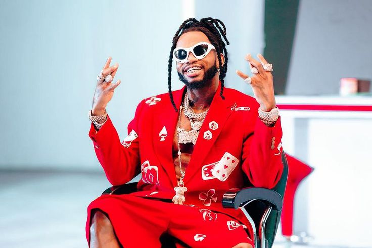 Award-winning Tanzanian singer Diamond Platnumz