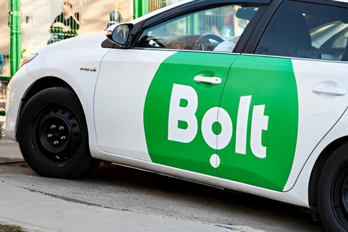 A Bolt taxi