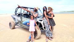 Nameless, Wahu and their children