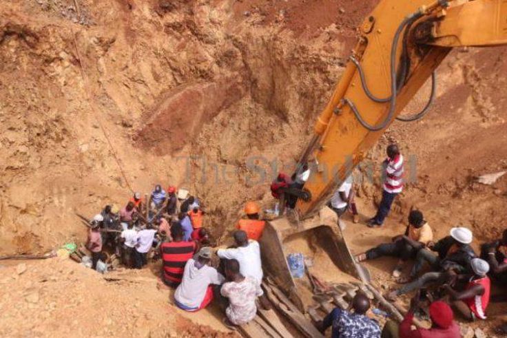 Dramatic rescue operation frees 15 trapped miners in Zimbabwe