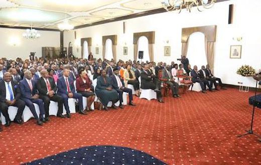 File image of President William Ruto meeting Kenya Kwanza MPS at State House