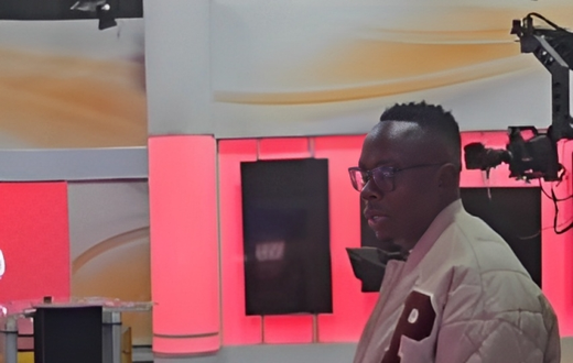 A screengrab image of Oga Obinna making his debut on 10/10 show on Citizen TV after replacing Willis Raburu