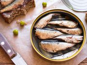 Oily fish has omega-3 {stockpicture}