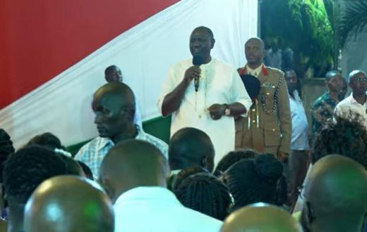 Watch President Ruto pray for Raila-led opposition