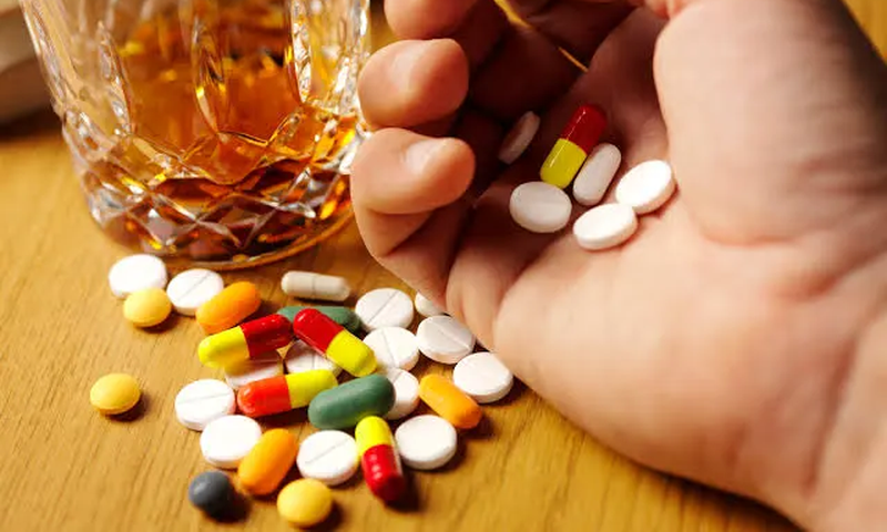 Food and drinks you shouldn't take with drugs [caterbakesbywale]